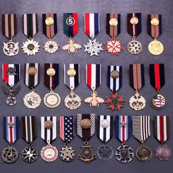 Naujas Retro Vyrų Atlapas Pin Medalis Vyrų Kostiumas Kutas Metalo Sagės Smeigtukai Karinio Jūrų Laivyno Stiliaus Sagė Kostiumas Pin Vyrams Moterims Aksesuarai Pigūs Papuošalai