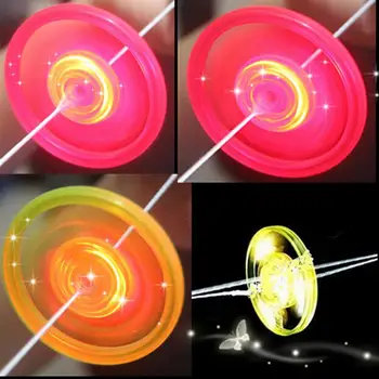 Mirksi Yoyo Žaislas Lauko Plastikinės Spalvinga LED Šviesos Traukiant Vielą, skraidančia Lėkšte Vaikai Klasikinis Yo-yo Ball Žaislas